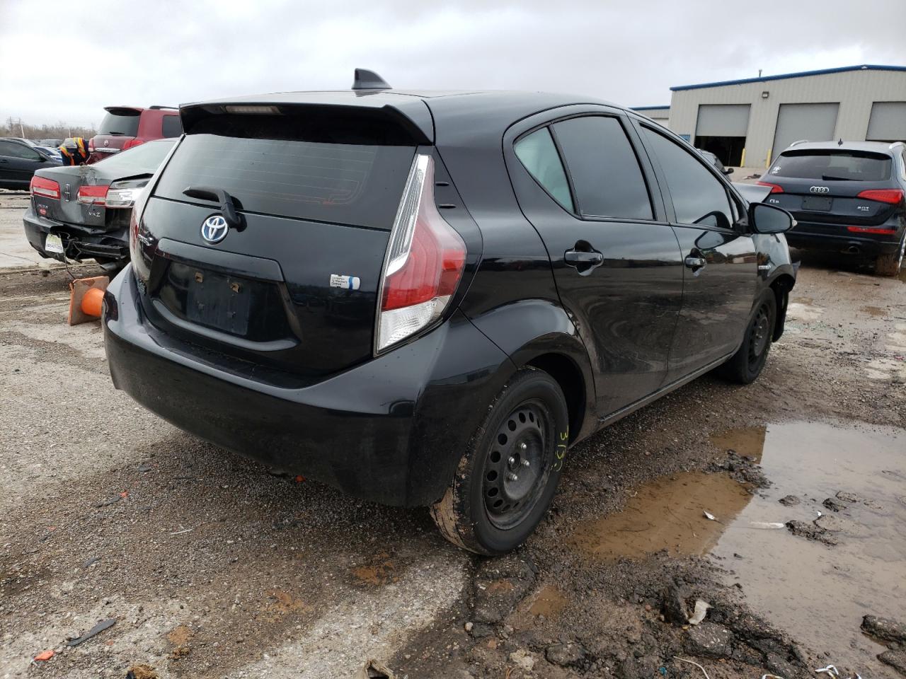 Photo 4 from auction – 2016 TOYOTA PRIUS C with VIN JTDKDTB36G1128740