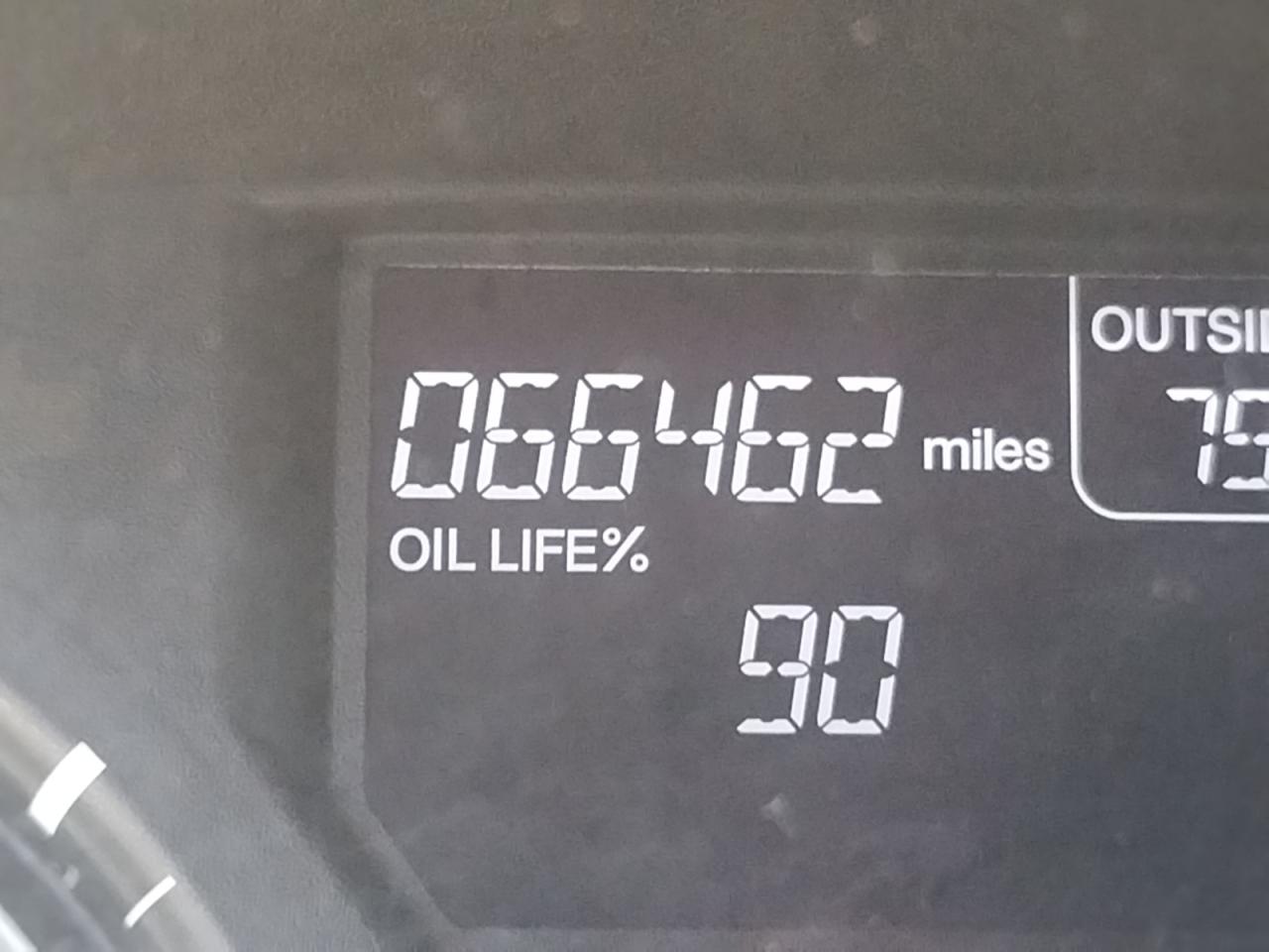 Photo 8 from auction – 2014 HONDA ODYSSEY EX with VIN 5FNRL5H69EB103317