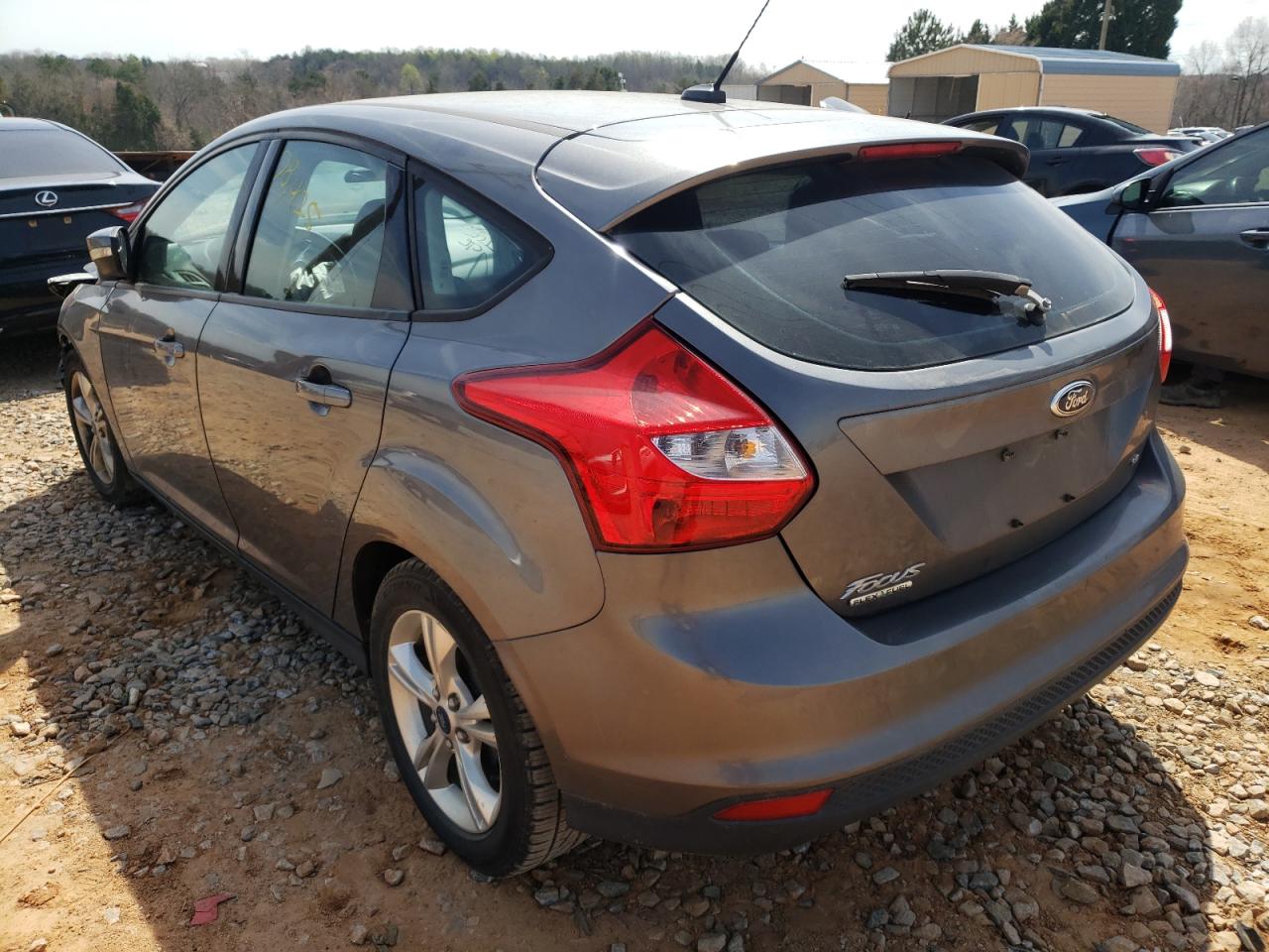 Photo 3 from auction – 2014 FORD FOCUS SE with VIN 1FADP3K28EL268545