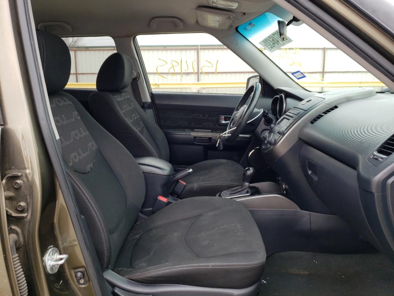 Photo 5 from auction – 2012 KIA SOUL + with VIN KNDJT2A69C7409569