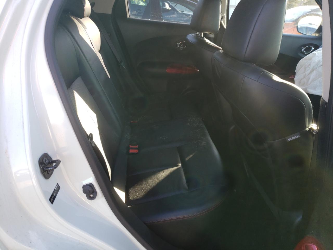 Photo 6 from auction – 2012 NISSAN JUKE S with VIN JN8AF5MV5CT112726