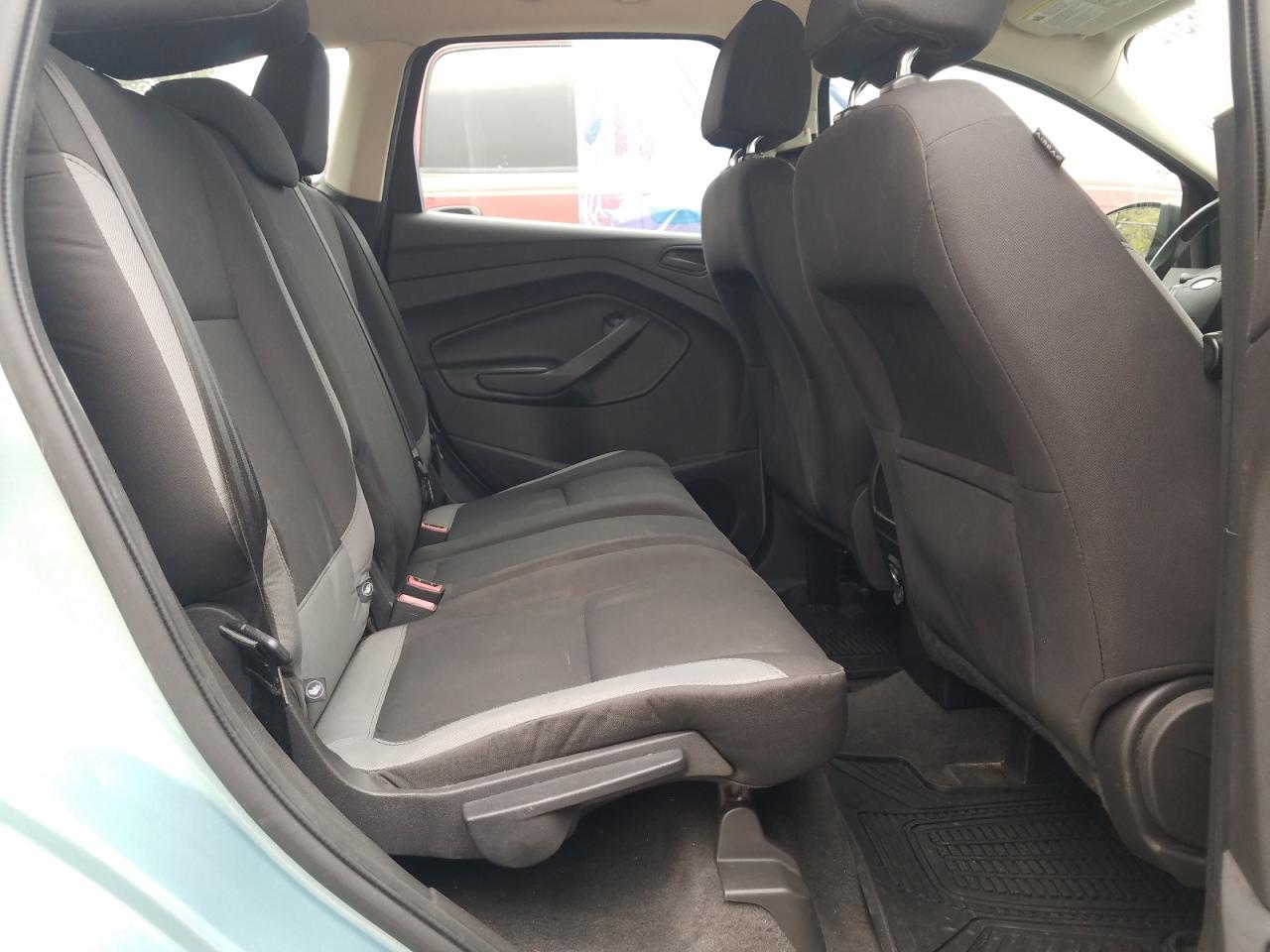 Photo 6 from auction – 2013 FORD ESCAPE S with VIN 1FMCU0F77DUC11518