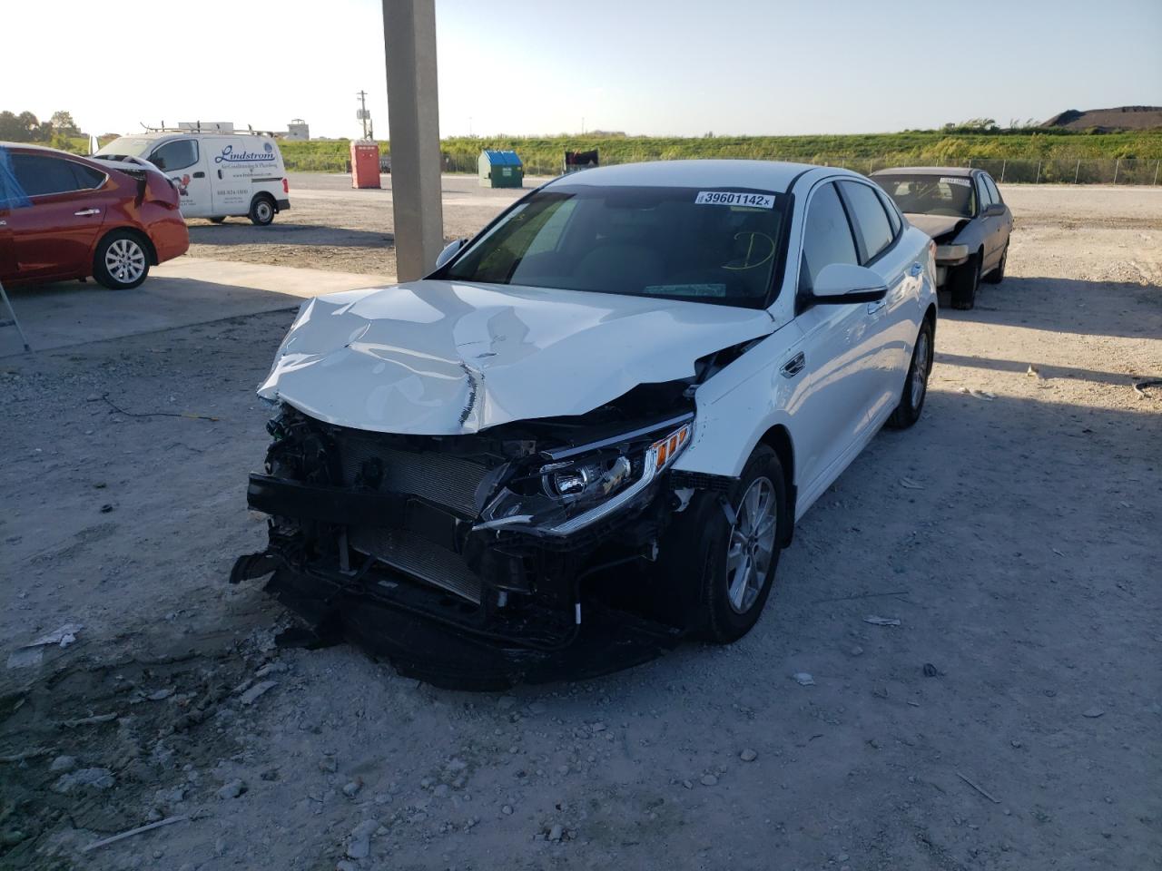 Photo 2 from auction – 2018 KIA OPTIMA LX with VIN 5XXGT4L32JG184893