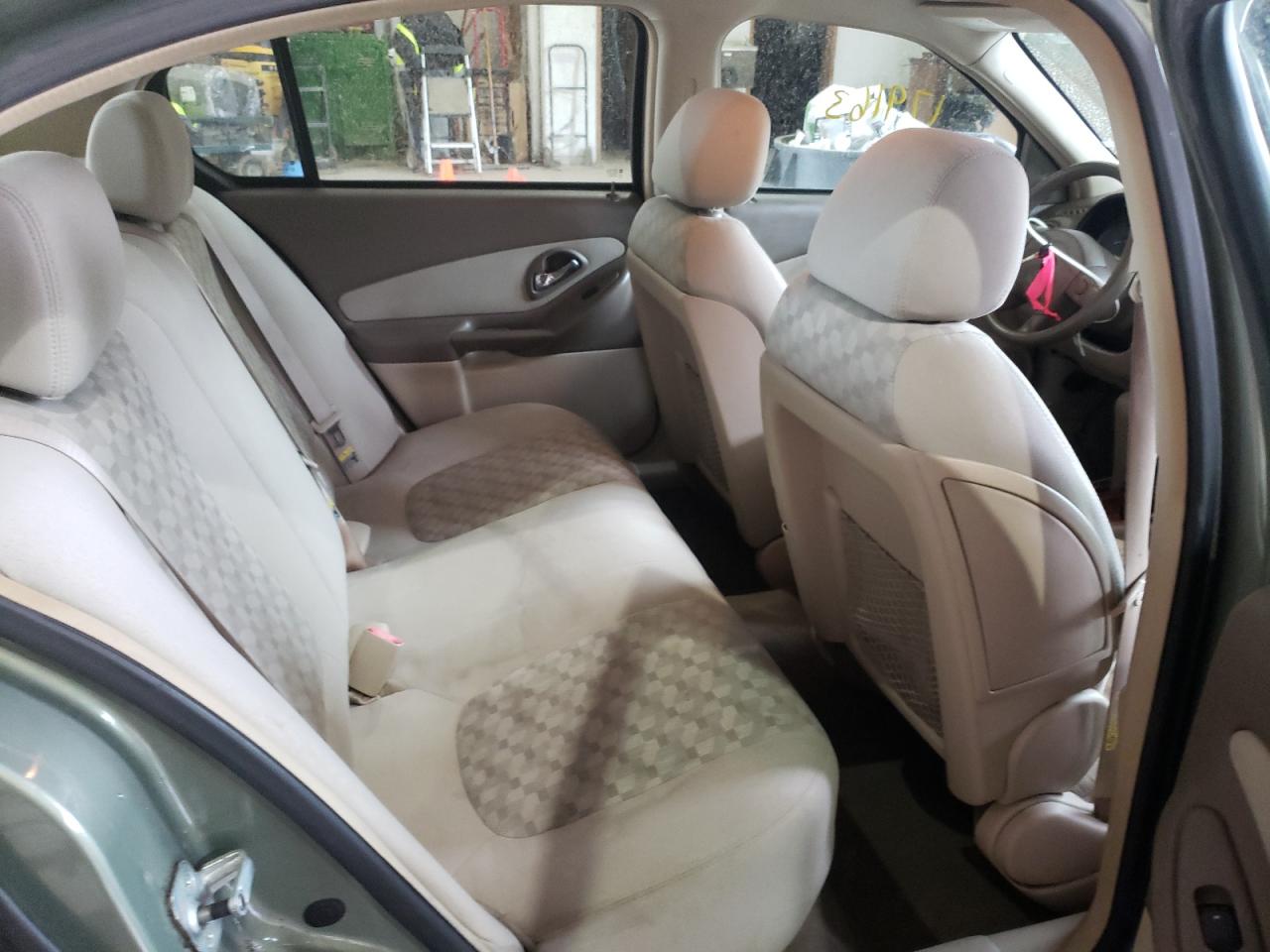 Photo 6 from auction – 2005 CHEVROLET MALIBU LS with VIN 1G1ZT54845F207192