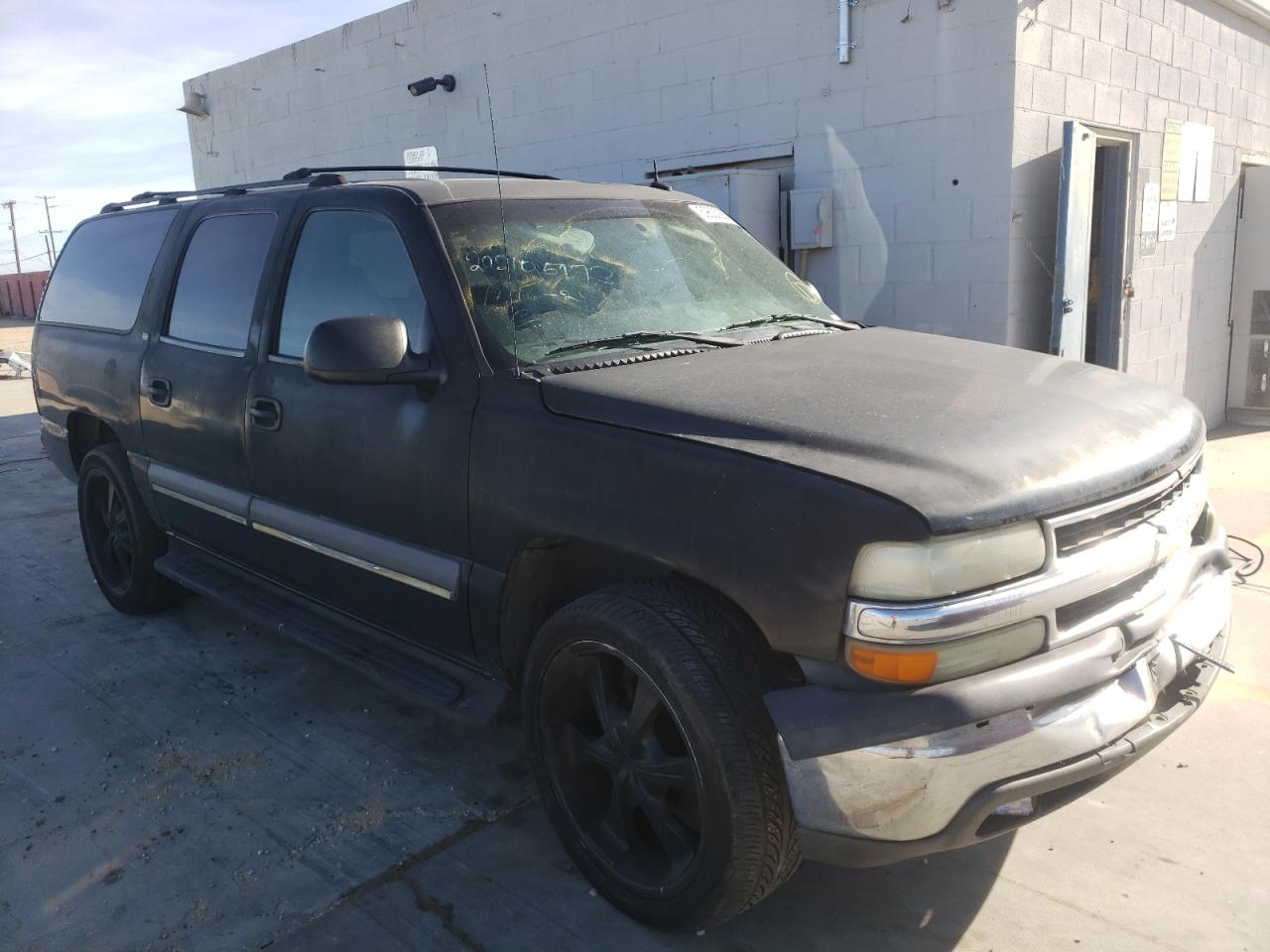 CHEVROLET SUBURBAN C 2002 with VIN 1GNEC16T82J311328 - Photo from auction