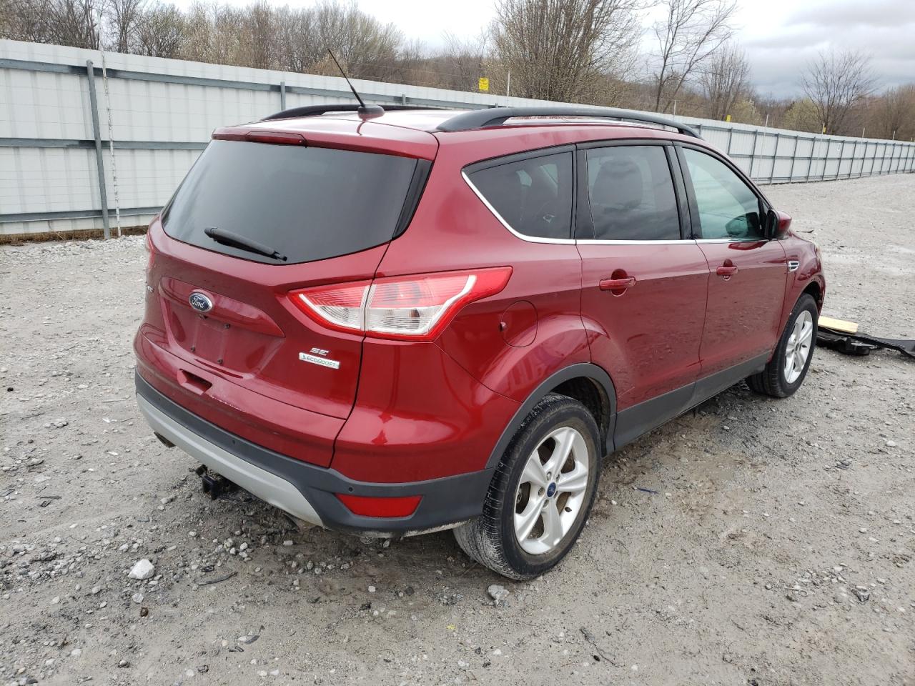 Photo 4 from auction – 2014 FORD ESCAPE with VIN 1FMCU0GX3EUA97582