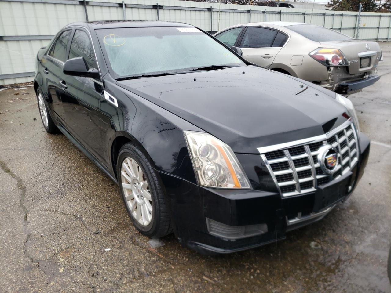 CADILLAC CTS LUXURY 2013 with VIN 1G6DG5E54D0102330 - Photo from auction