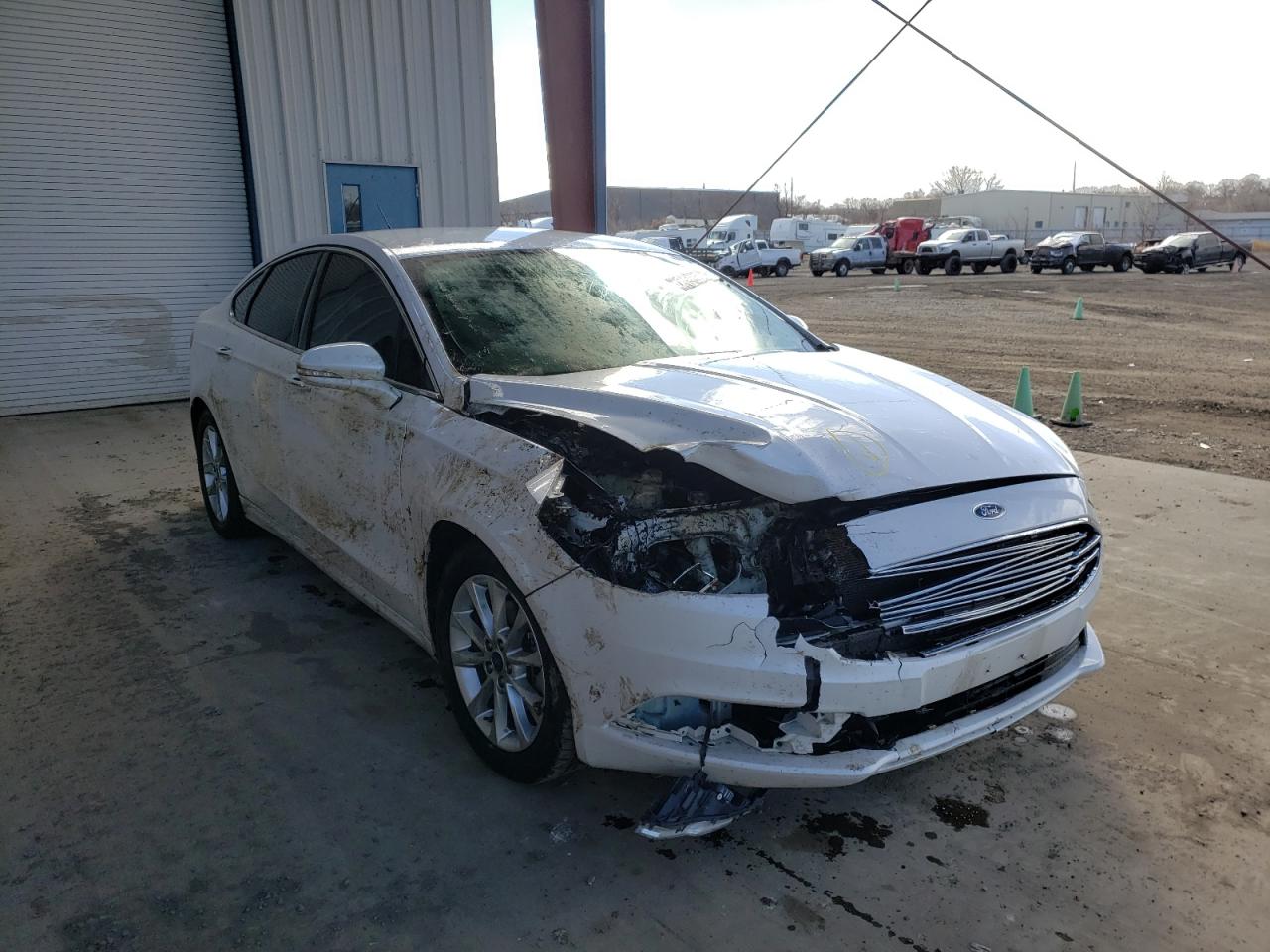 FORD FUSION SE 2017 with VIN 3FA6P0HDXHR115509 - Photo from auction