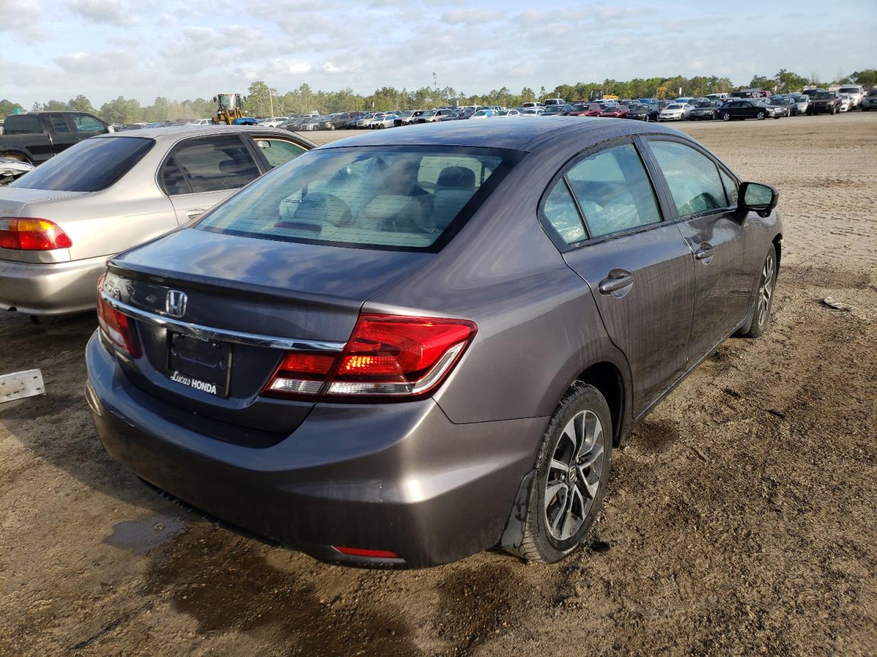 Photo 4 from auction – 2015 HONDA CIVIC EX with VIN 19XFB2F83FE098955