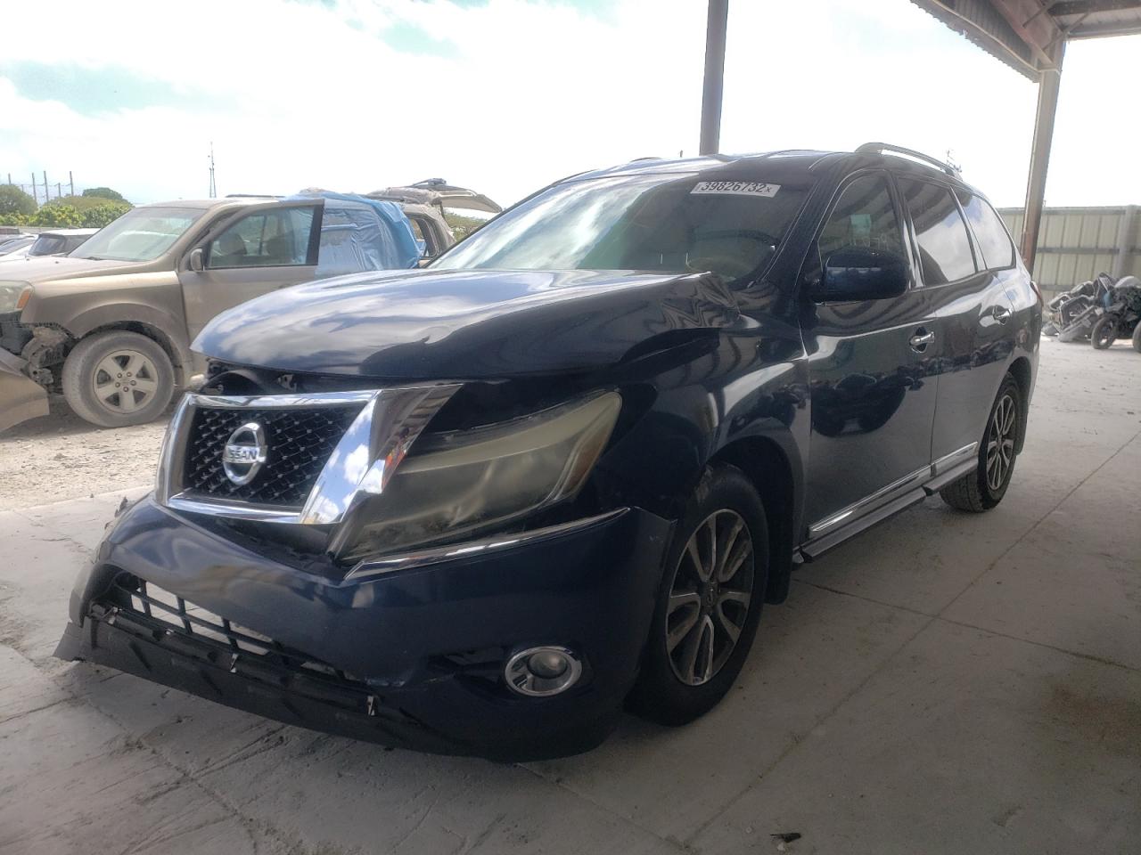 Foto 2 de la subasta – 2014 NISSAN PATHFINDER con VIN 5N1AR2MN7EC622267