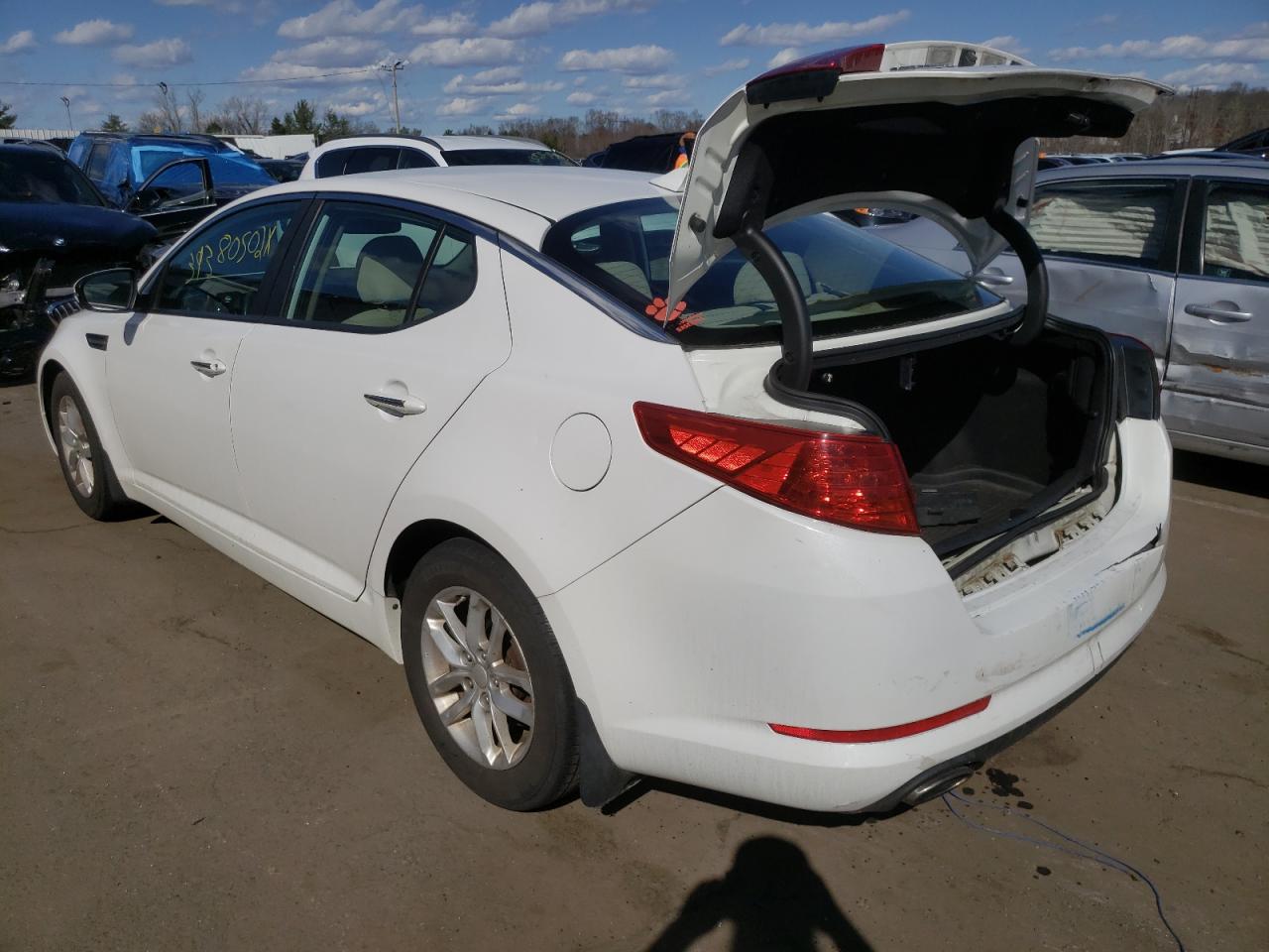 Photo 3 from auction – 2013 KIA OPTIMA LX with VIN KNAGM4A79D5397509