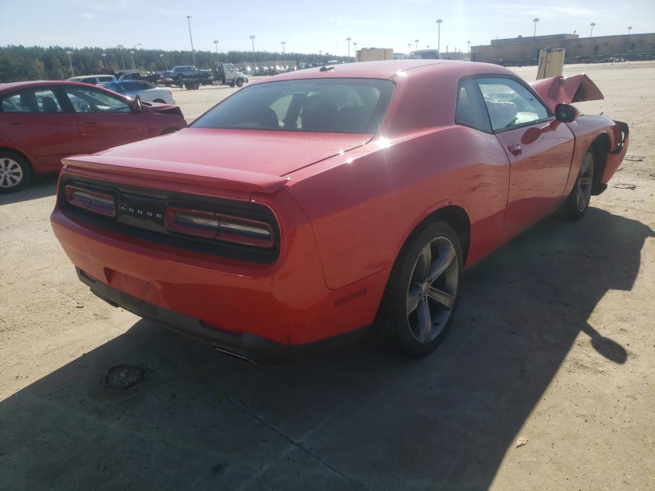 Photo 4 from auction – 2015 DODGE CHALLENGER with VIN 2C3CDZAG3FH500390