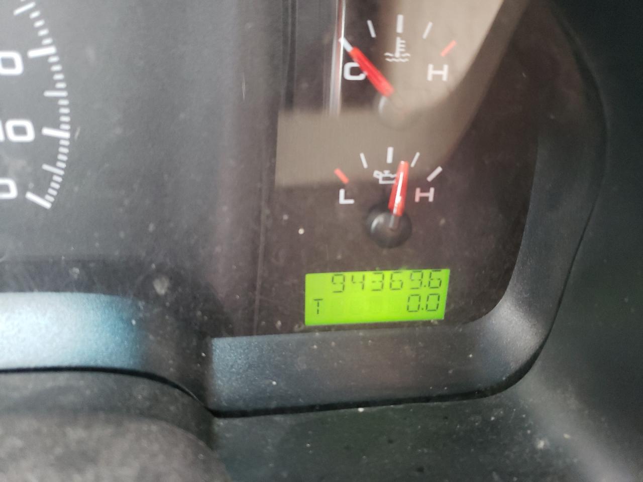 Photo 8 from auction – 2008 FORD F150 with VIN 1FTRF14W58KE07077