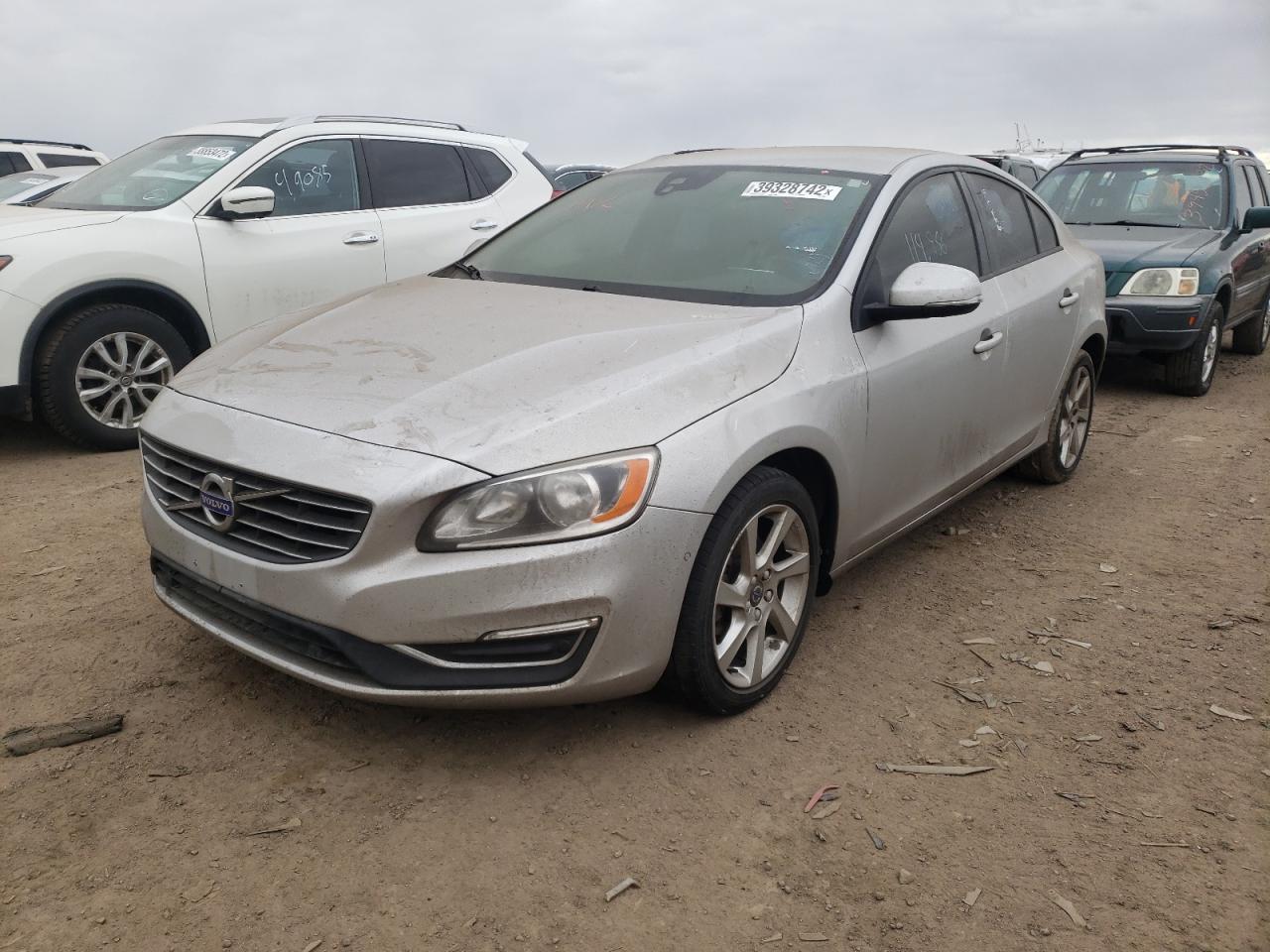 Photo 2 from auction – 2015 VOLVO S60 with VIN YV140MFJ4F2369430