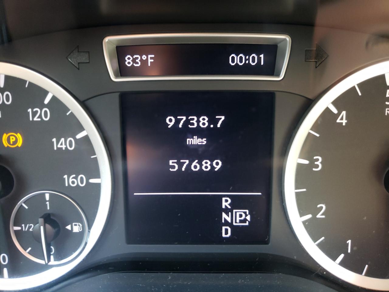 Photo 8 from auction – 2018 INFINITI QX30 BASE with VIN SJKCH5CP3JA042683