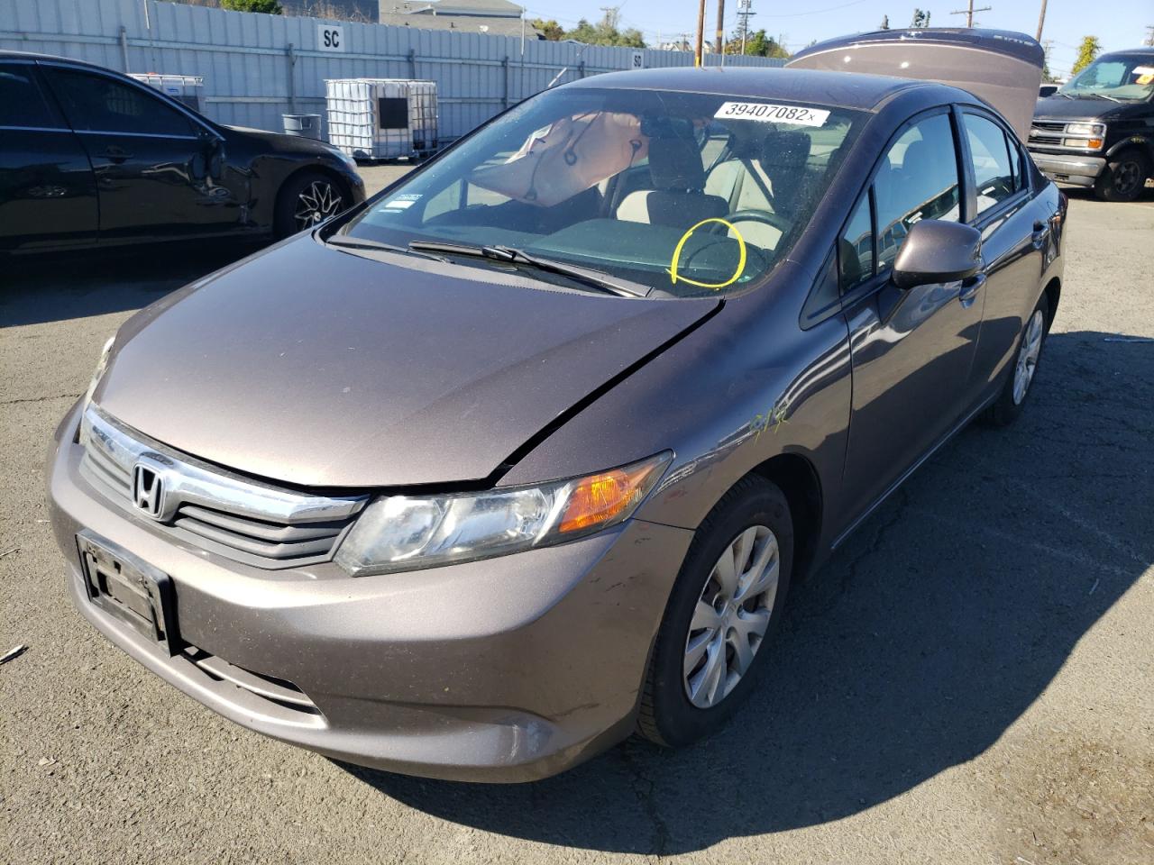 صورة رقم 2 من المزاد - 2012 HONDA CIVIC LX مع VIN 19XFB2F50CE341302