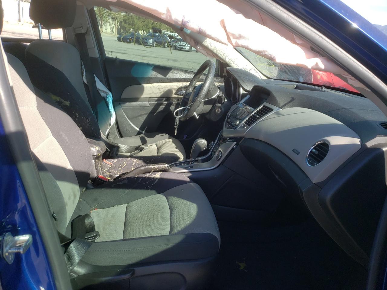 Photo 5 from auction – 2012 CHEVROLET CRUZE LS with VIN 1G1PC5SH2C7267893