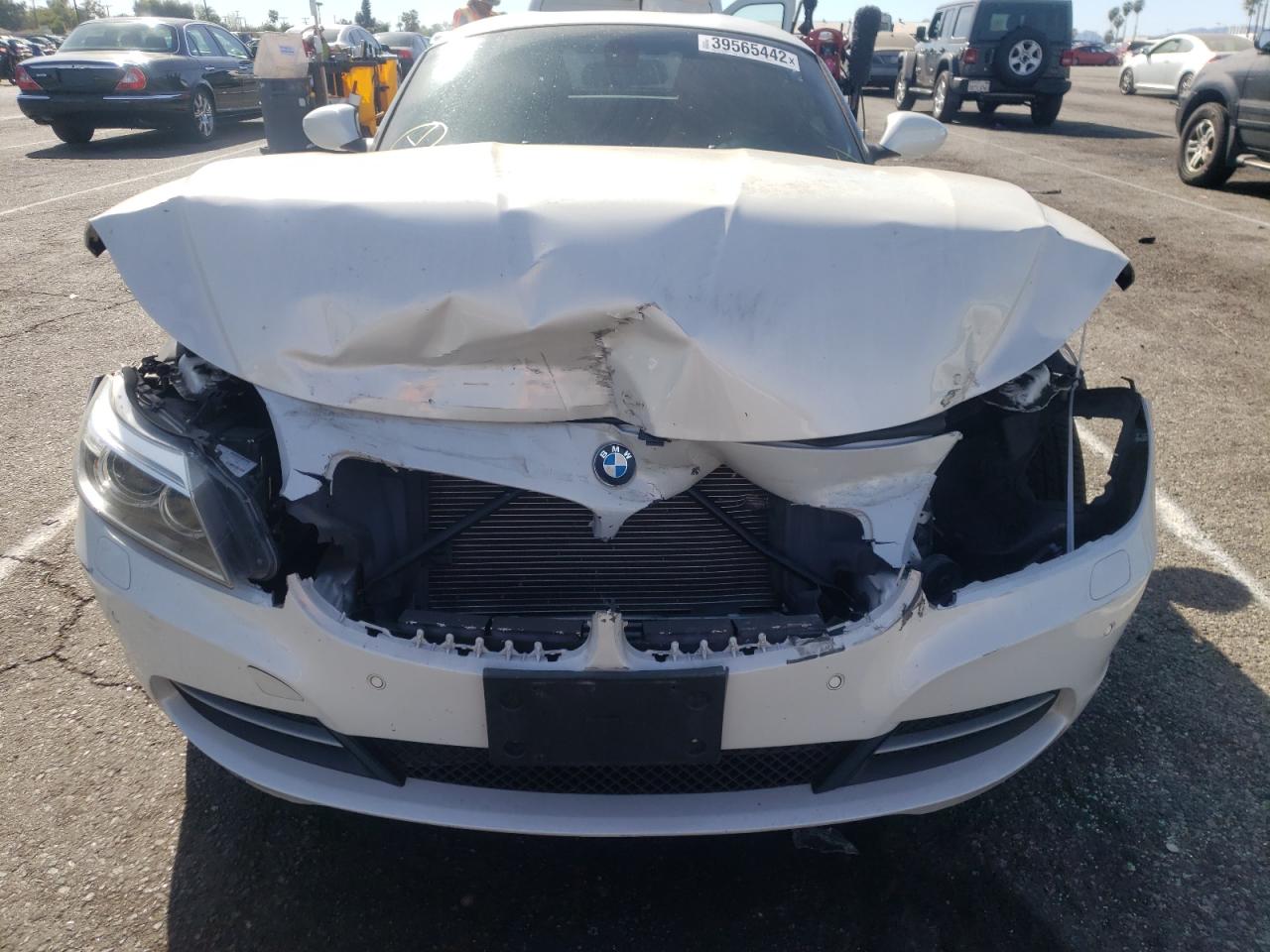 Photo 9 from auction – 2014 BMW Z4 SDRIVE2 with VIN WBALL5C56EJ105732