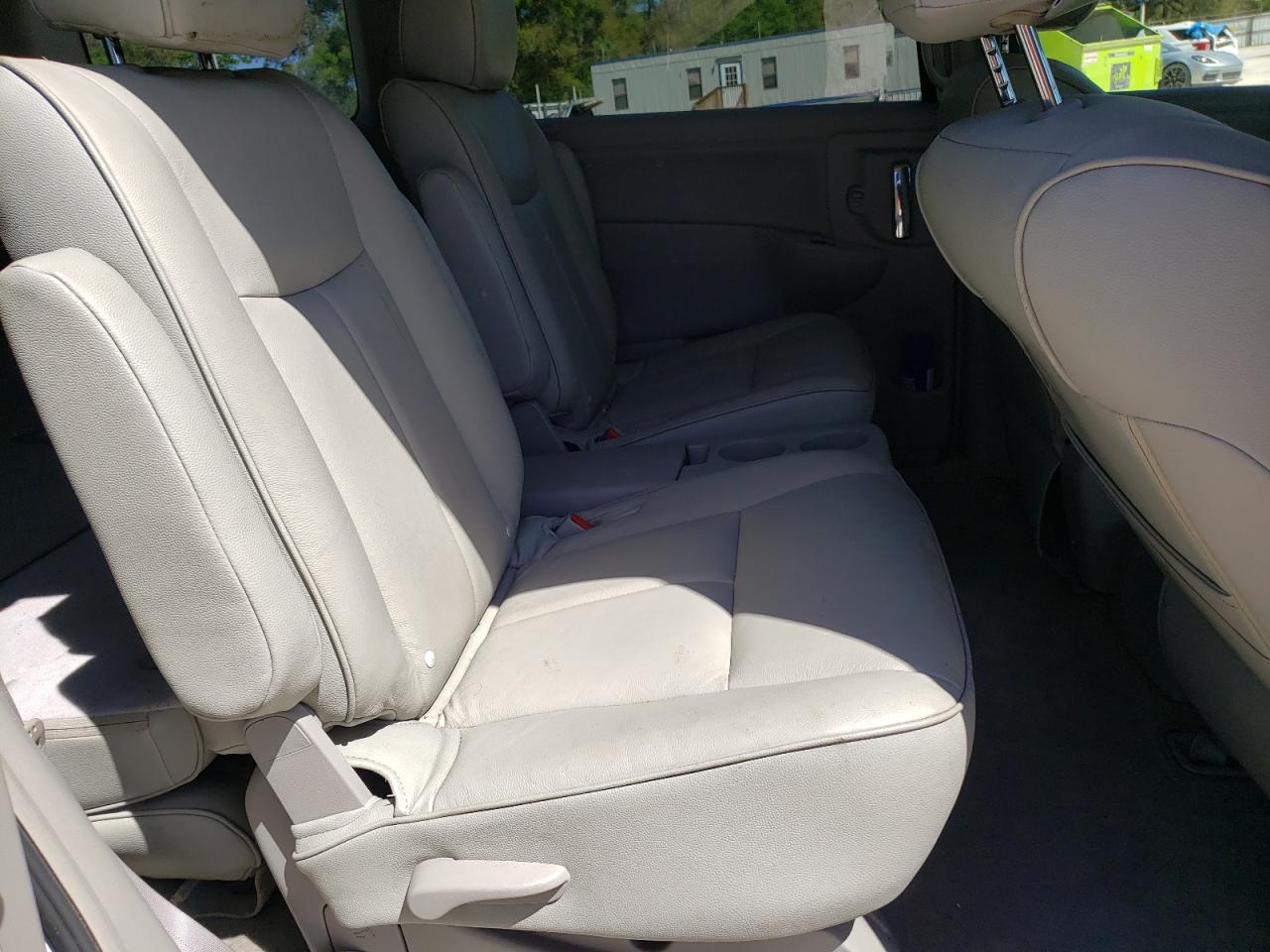 Photo 6 from auction – 2014 NISSAN QUEST with VIN JN8AE2KP7E9100664