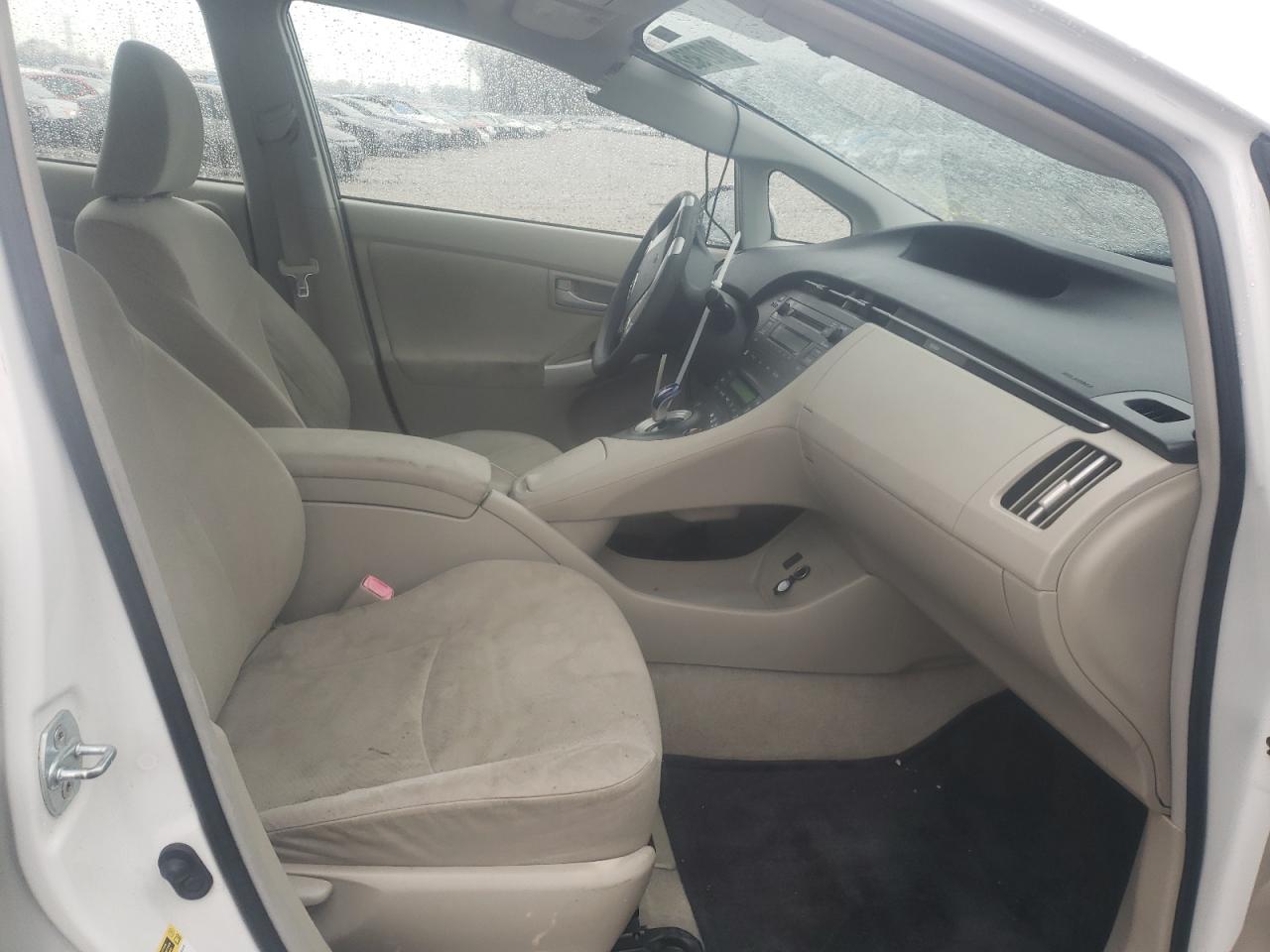 Foto 5 de la subasta – 2011 TOYOTA PRIUS con VIN JTDKN3DU4B0288214