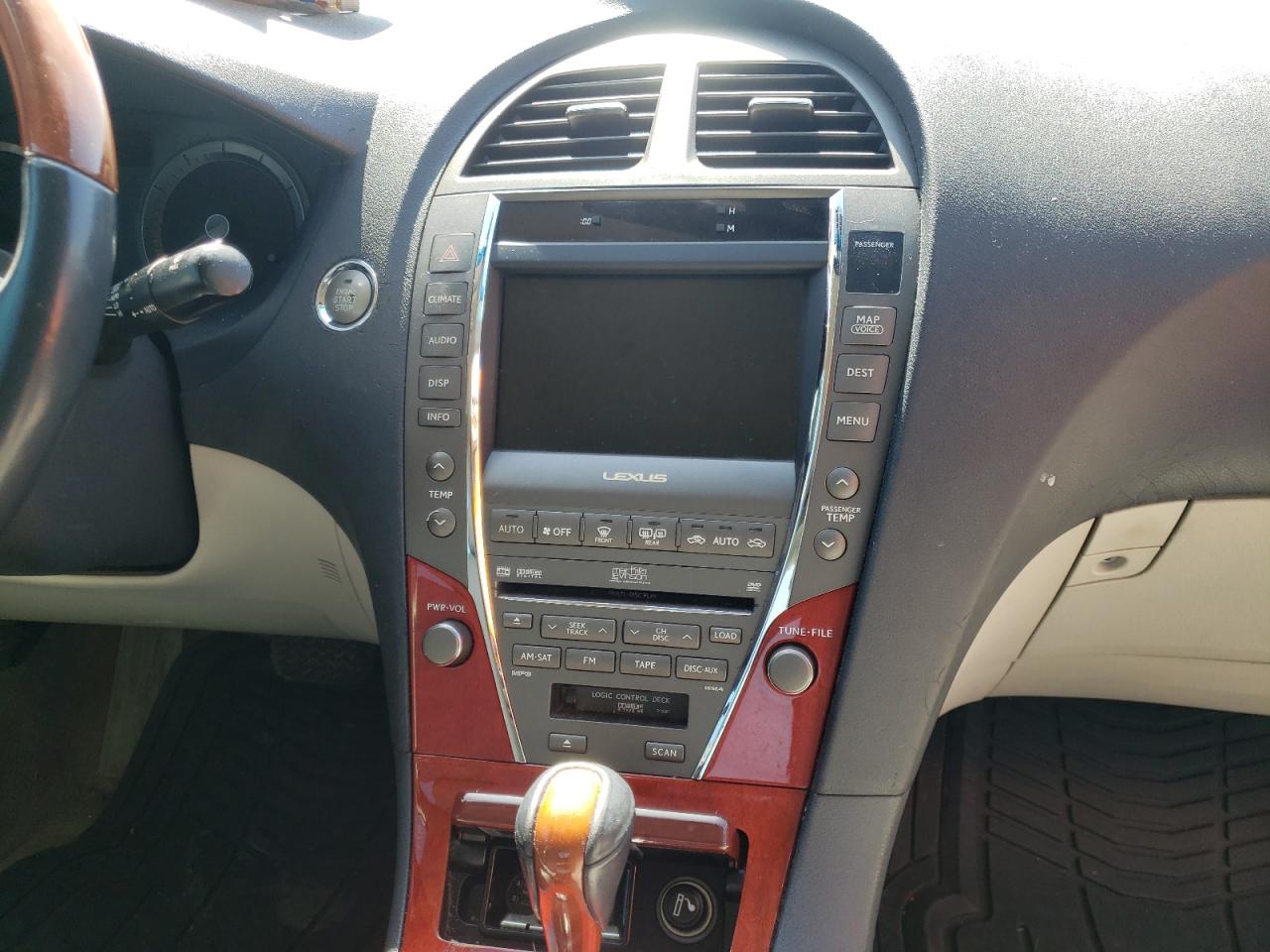 Photo 9 from auction – 2007 LEXUS ES 350 with VIN JTHBJ46G372061907
