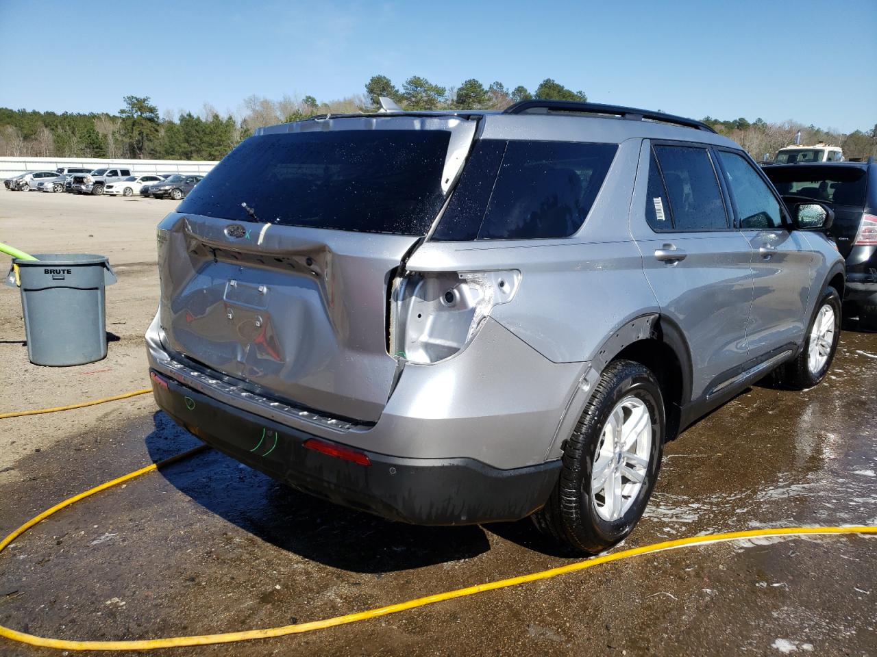 Photo 4 from auction – 2020 FORD EXPLORER X with VIN 1FMSK7DH0LGD03184