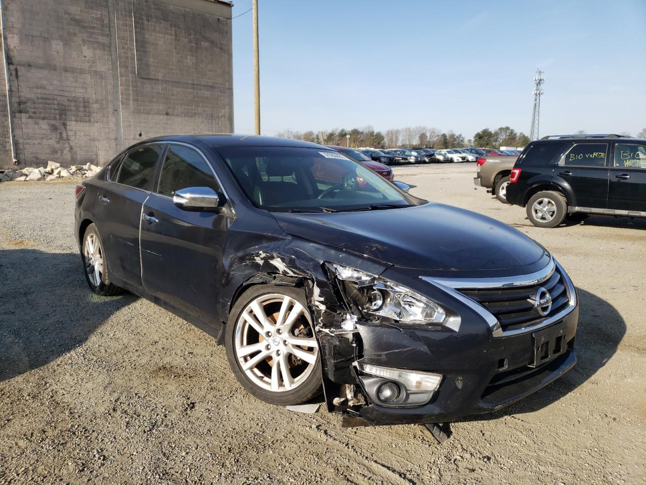 NISSAN ALTIMA 3.5 2014 with VIN 1N4BL3AP1EC420262 - Photo from auction