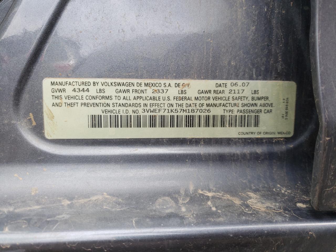 Photo 10 from auction – 2007 VOLKSWAGEN JETTA WOLF with VIN 3VWEF71K57M187026