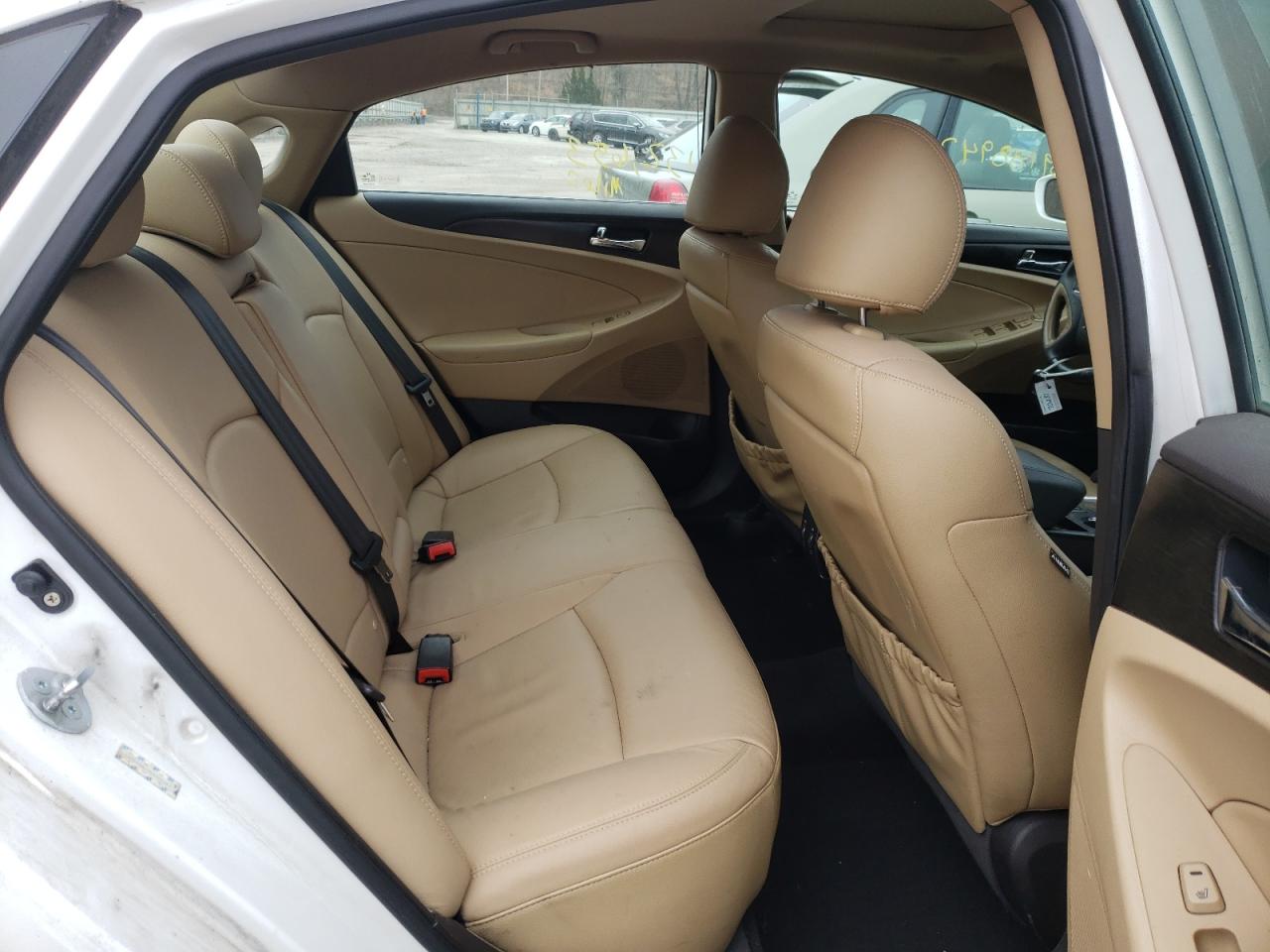 Photo 6 from auction – 2011 HYUNDAI SONATA SE with VIN 5NPEC4AC2BH102161