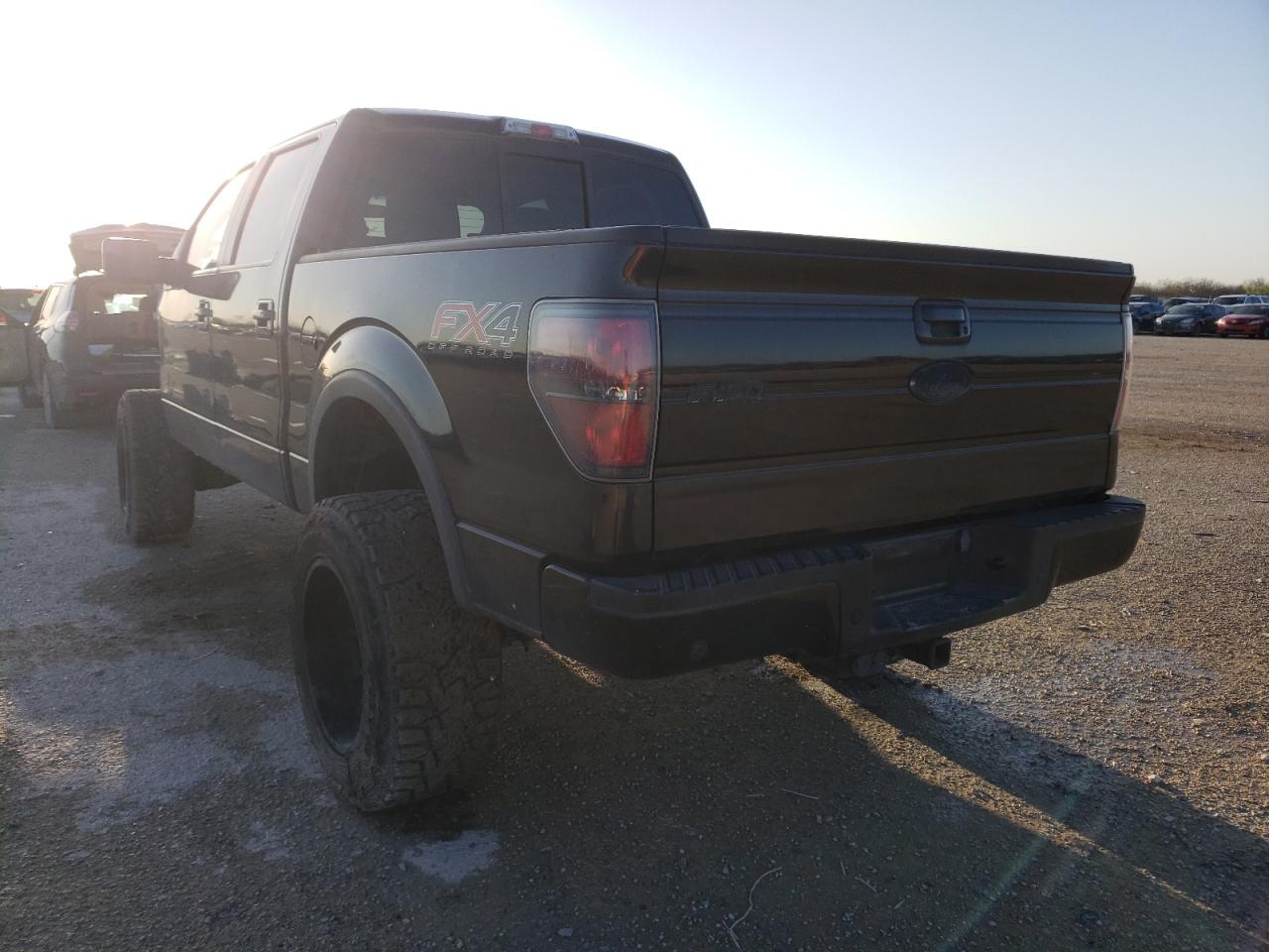 Photo 3 from auction – 2012 FORD F150 SUPER with VIN 1FTFW1EF1CFB93630