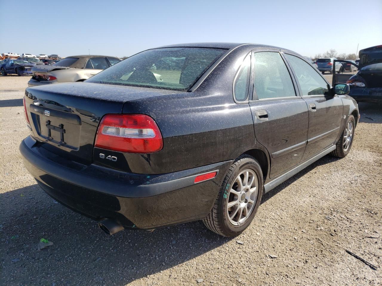 Photo 4 from auction – 2004 VOLVO S40 1.9T with VIN YV1VS275X4F048275