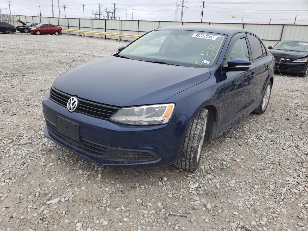 Photo 2 from auction – 2012 VOLKSWAGEN JETTA with VIN 3VWDX7AJ6CM064989