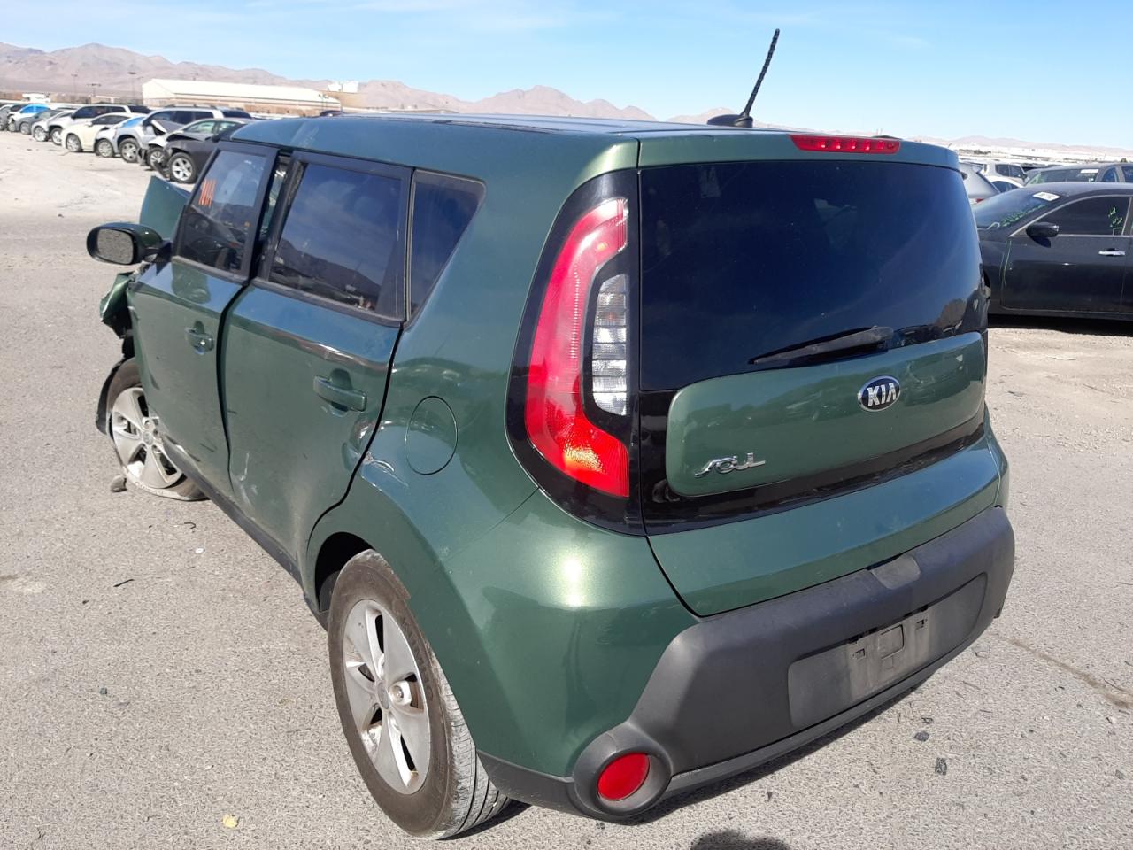 Photo 3 from auction – 2014 KIA SOUL with VIN KNDJN2A25E7003315