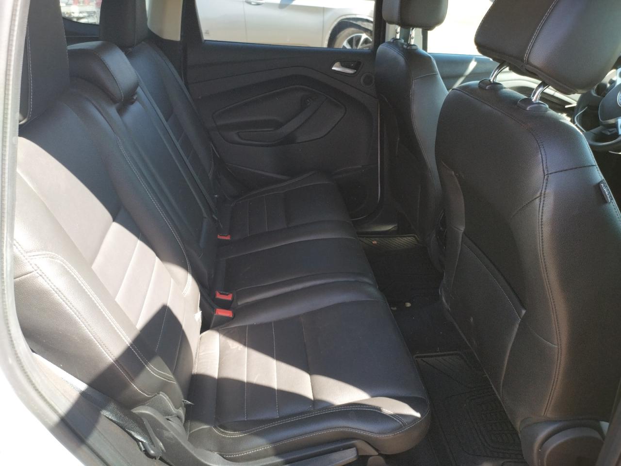 Photo 6 from auction – 2013 FORD ESCAPE SEL with VIN 1FMCU0H9XDUB39308
