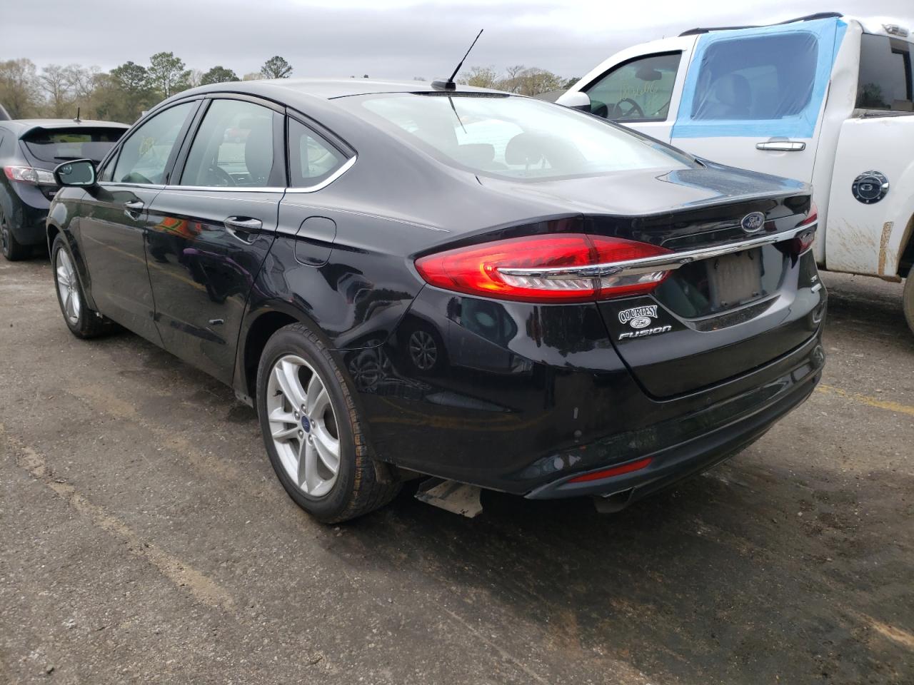 Photo 3 from auction – 2018 FORD FUSION SE with VIN 3FA6P0HD2JR166556