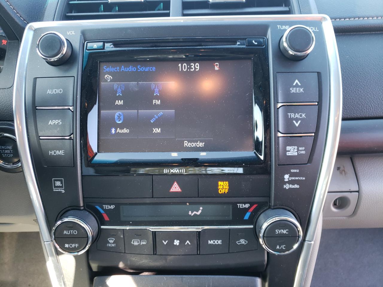 Photo 9 from auction – 2017 TOYOTA CAMRY LE with VIN 4T1BF1FK8HU621069