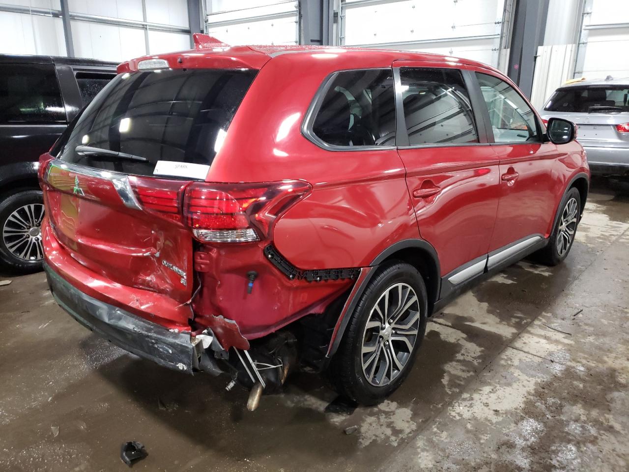Photo 4 from auction – 2017 MITSUBISHI OUTLANDER with VIN JA4AD3A38HZ035051