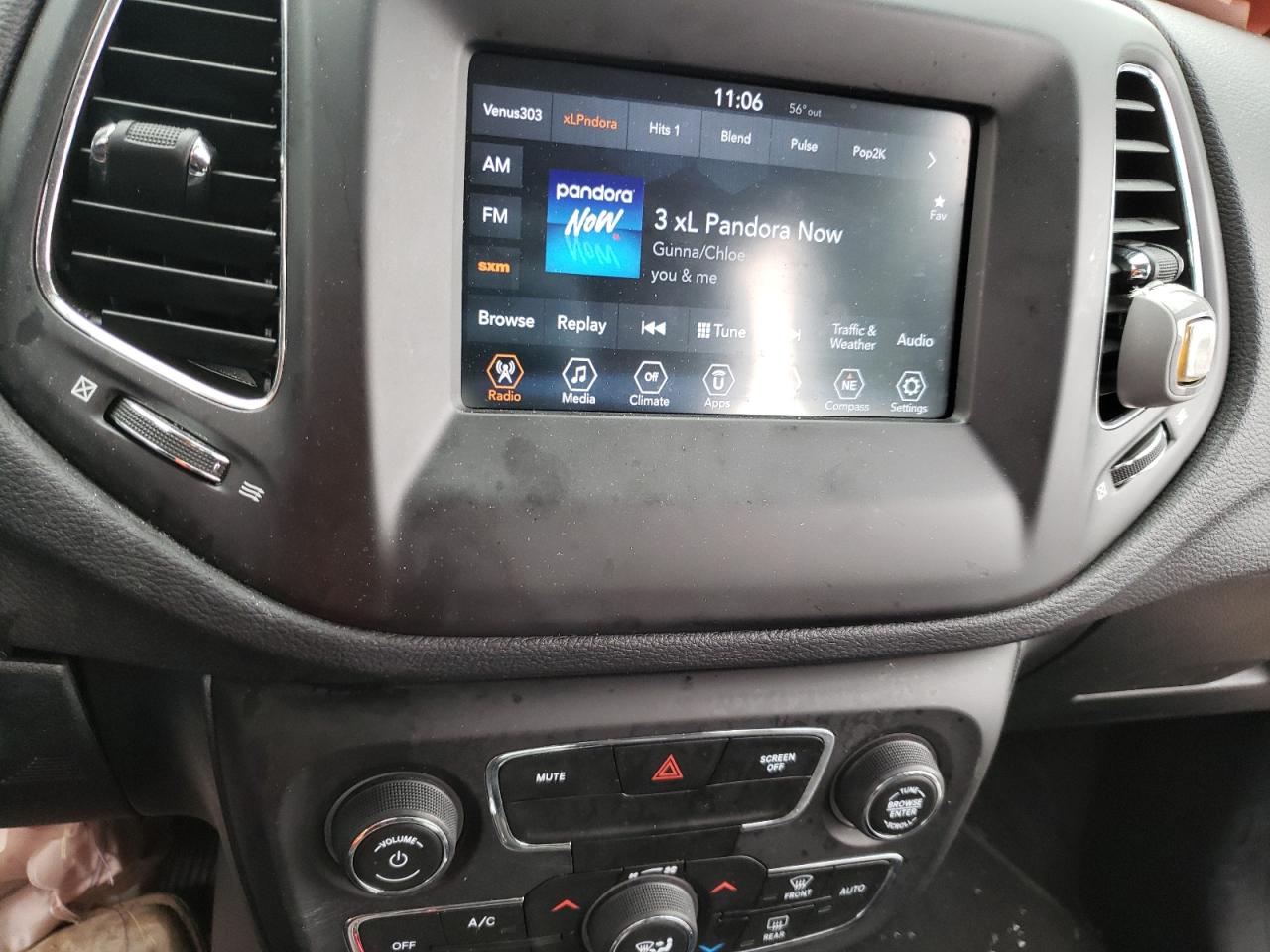 Photo 9 from auction – 2018 JEEP COMPASS LA with VIN 3C4NJDBB7JT167839