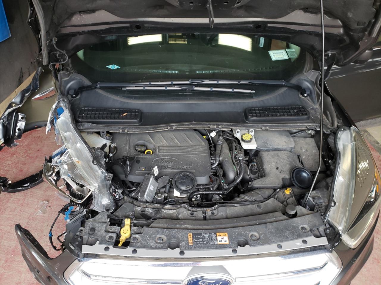 Photo 7 from auction – 2018 FORD ESCAPE SEL with VIN 1FMCU0HD9JUA19161