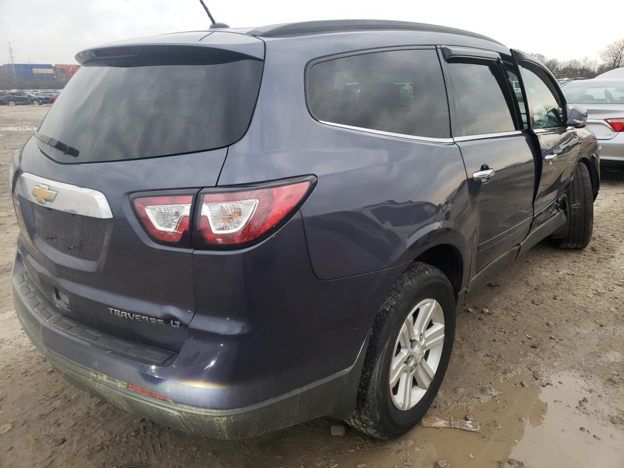 Photo 4 from auction – 2014 CHEVROLET TRAVERSE L with VIN 1GNKVGKD7EJ227780