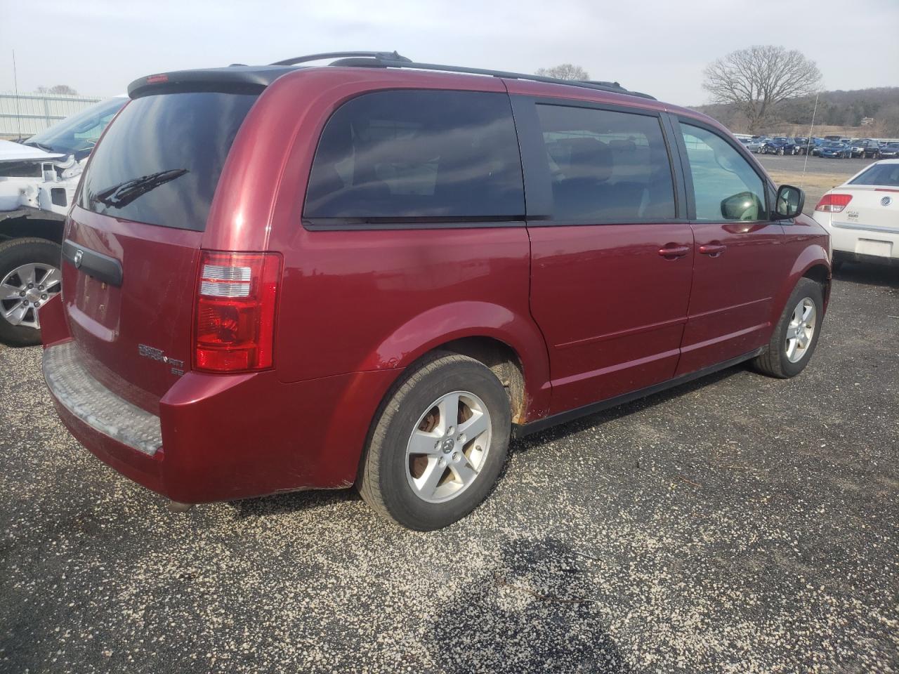 Photo 4 from auction – 2010 DODGE GRAND CARA with VIN 2D4RN3D15AR402233