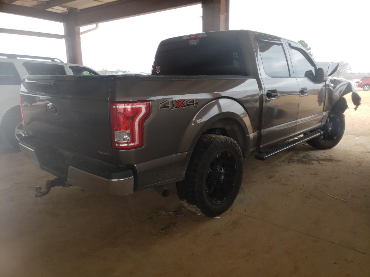 Photo 4 from auction – 2016 FORD F150 SUPER with VIN 1FTEW1EF9GFA88979