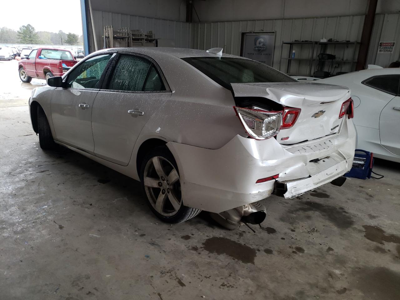 Photo 3 from auction – 2015 CHEVROLET MALIBU with VIN 1G11G5SX0FF300871