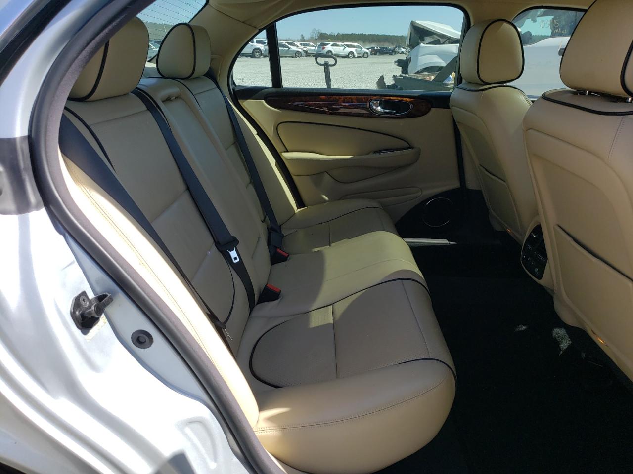 Photo 6 from auction – 2008 JAGUAR XJ8 L with VIN SAJWA79B48SH23441