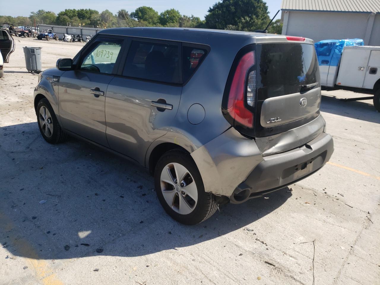 Photo 3 from auction – 2014 KIA SOUL with VIN KNDJN2A25E7052661