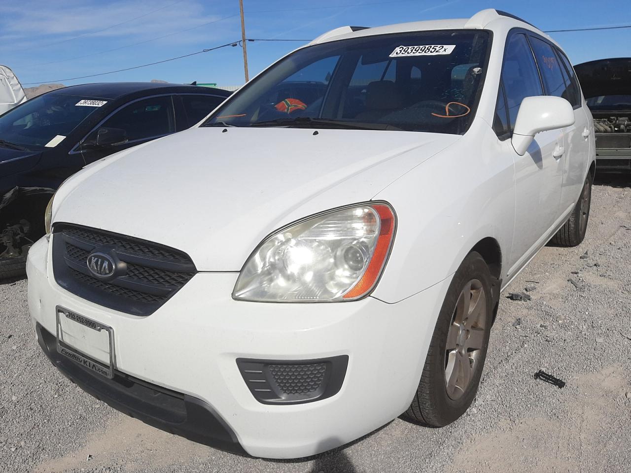 Photo 2 from auction – 2007 KIA RONDO BASE with VIN KNAFG525477064116
