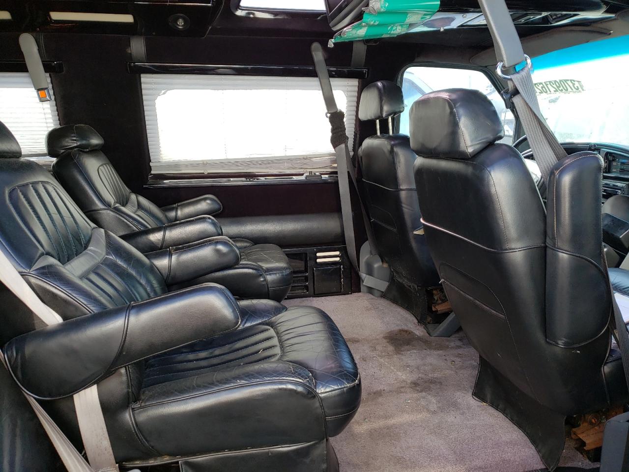 Photo 6 from auction – 1994 FORD ECONOLINE with VIN 1FDEE14H2RHB97258