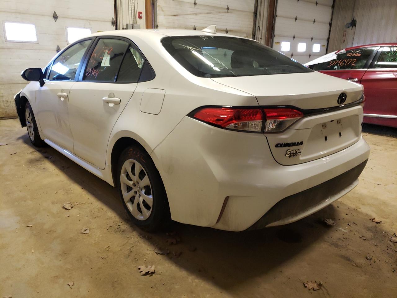 Photo 3 from auction – 2020 TOYOTA COROLLA LE with VIN 5YFEPRAE4LP056145