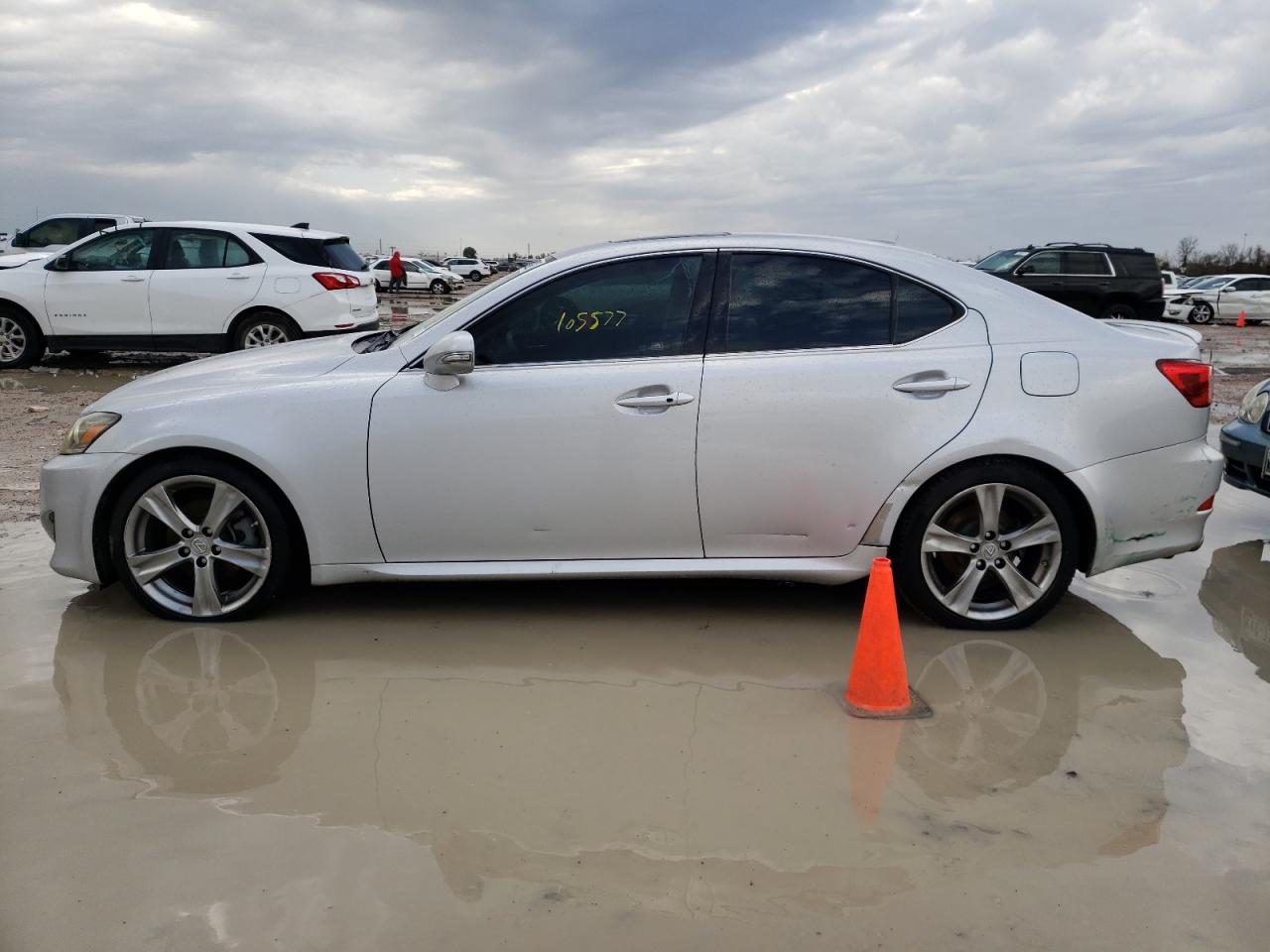 Photo 9 from auction – 2011 LEXUS IS 250 with VIN JTHBF5C24B5145418