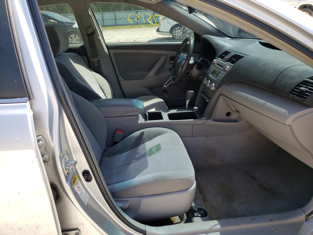 Zdjęcie 5 z aukcji – 2011 TOYOTA CAMRY BASE z VIN 4T1BF3EKXBU124349